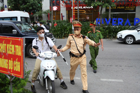 Hà Nội: Bảo đảm an toàn giao thông cho học sinh ngay từ đầu năm học