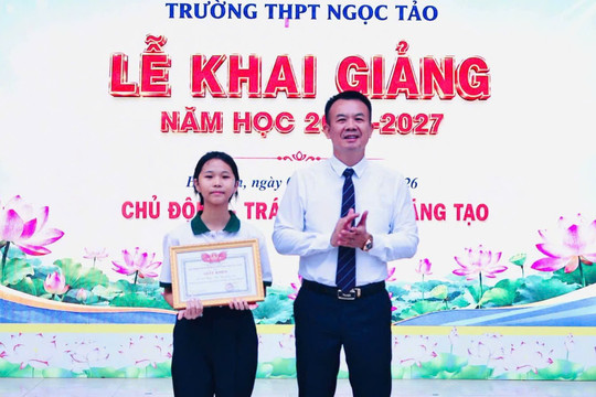 Xã Hát Môn hơn 14.000 học sinh tưng bừng bước vào năm học mới