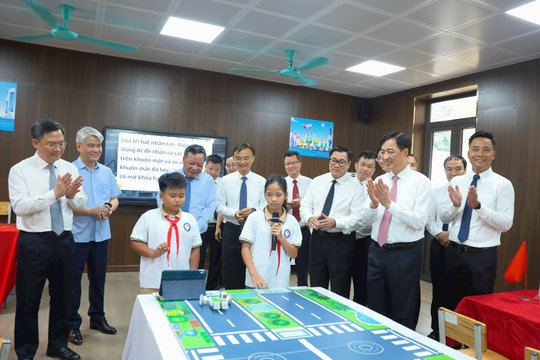 Trưởng Ban Tổ chức Trung ương Nguyễn Duy Ngọc dự Lễ khánh thành Trường Tiểu học, THCS và THPT Minh Châu