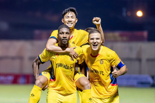Vòng 1 V.League 2026-2027: Nam Định thị uy sức mạnh, Thanh Hóa thắng kịch tính
