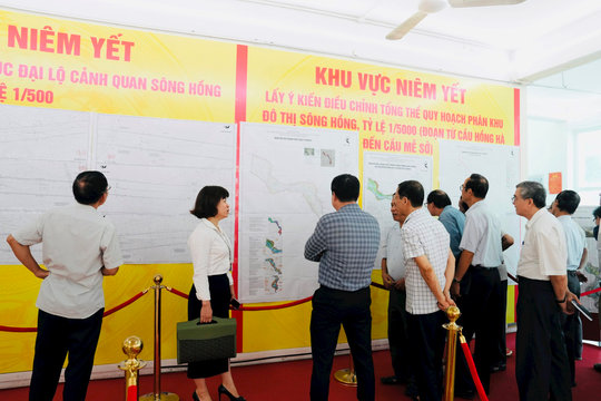 Người dân phường Bồ Đề góp ý quy hoạch phân khu đô thị sông Hồng