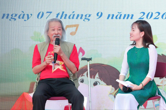 Trường Tiểu học Bùi Quốc Khái và lễ chào cờ đặc biệt