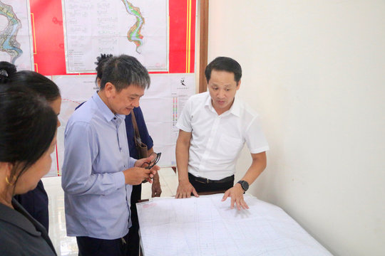 Xã Vĩnh Thanh tổ chức lấy ý kiến nhân dân tại 4 địa điểm về điều chỉnh Quy hoạch phân khu đô thị sông Hồng