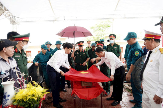 Chương Mỹ lấy mẫu hài cốt liệt sĩ tại Nghĩa trang Tiên Phương