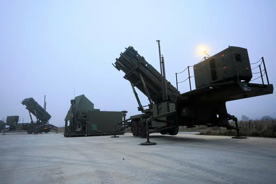 Ukraine đặt mua 1.000 tên lửa Patriot
