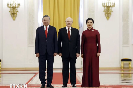 Tổng thống Nga Vladimir Putin chủ trì Lễ đón Tổng Bí thư, Chủ tịch nước Tô Lâm
