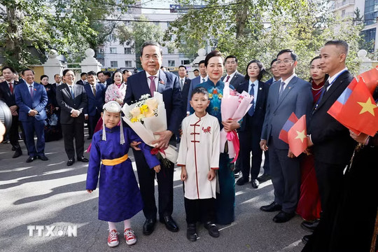 Chủ tịch Quốc hội Trần Thanh Mẫn: Cộng đồng người Việt tại Mông Cổ là cầu nối quan hệ hai nước