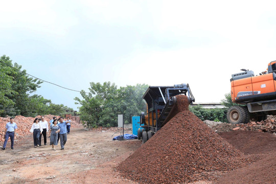 Giám sát các giải pháp xử lý chất thải xây dựng tại Hà Nội