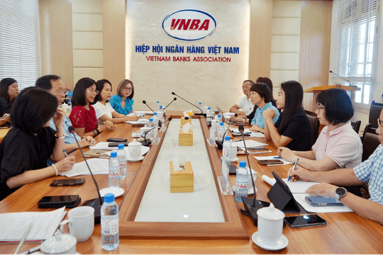Công chứng - Chốt chặn an toàn pháp lý cho giao dịch đất đai, tín dụng