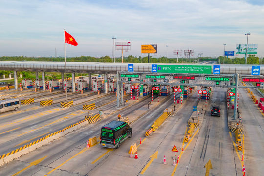 Hơn 7,9 triệu phương tiện tham gia dịch vụ thu phí không dừng