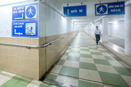 Bỏ hầm đi bộ bị bỏ quên, thói quen xấu cần chấn chỉnh