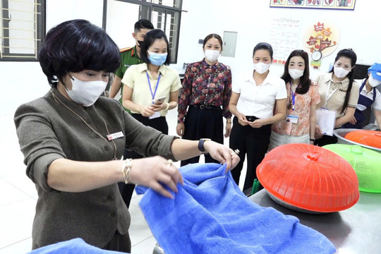 Bình Minh: Kiểm soát chặt các khâu tổ chức bữa ăn bán trú