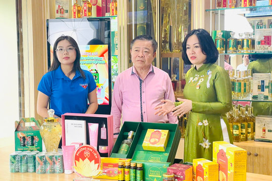Phường Kim Liên đưa chuyển đổi số vào đời sống, hoạt động kinh doanh