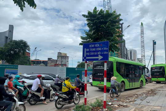 Điều chỉnh tổ chức giao thông tại nút giao Láng Hạ - Giảng Võ