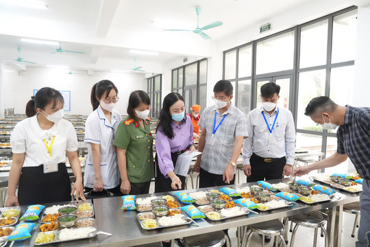 Phú Lương siết chặt an toàn thực phẩm học đường
