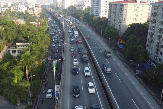 Đề xuất bỏ làn dừng xe khẩn cấp trên đường Vành đai 3 trên cao
