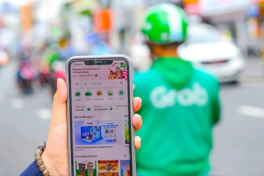 Thấy gì qua vụ việc tài xế Grab kêu gọi tắt ứng dụng để phản đối?