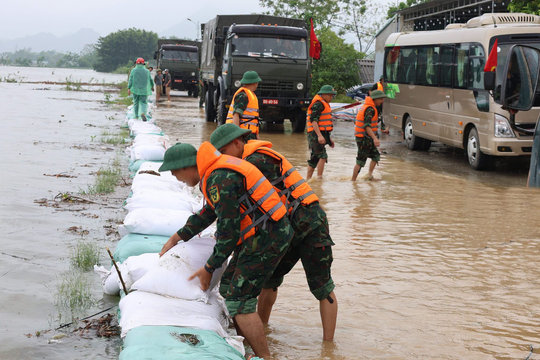 Hà Nội rốt ráo triển khai công tác ứng phó mưa lũ