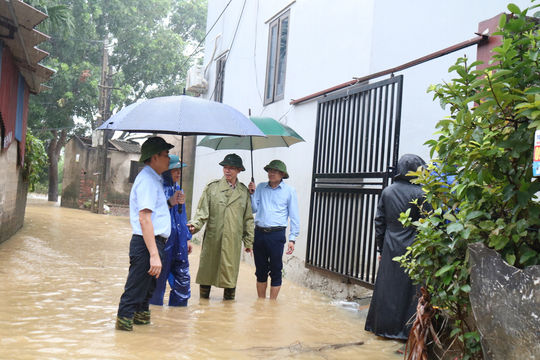 Quảng Bị hỗ trợ người dân ứng phó ngập lụt