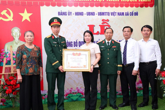 Xã Cổ Đô tổ chức Lễ công bố Quyết định và trao Bằng “Tổ quốc ghi công”