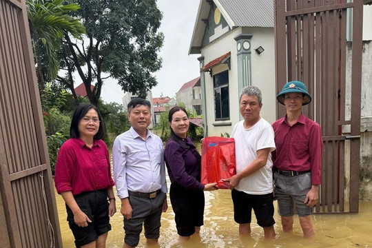Mặt trận Hà Nội chủ động hỗ trợ nhân dân ứng phó mưa diện rộng