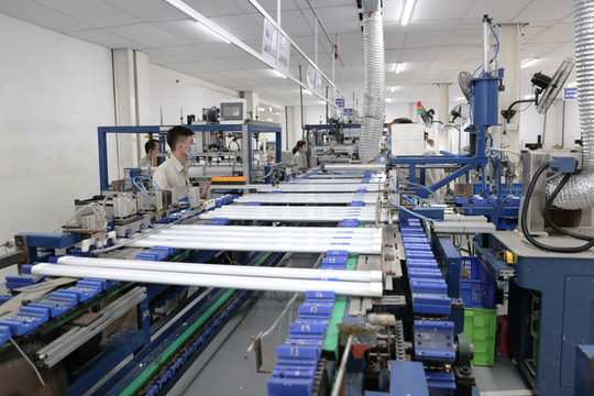 Hà Nội “tiếp sức” cho doanh nghiệp công nghiệp chủ lực