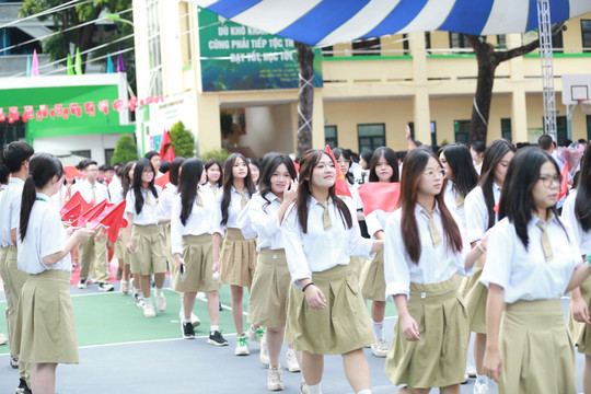 “Dạy thật, học thật, thi thật, đánh giá thật”, chống bệnh thành tích trong giáo dục