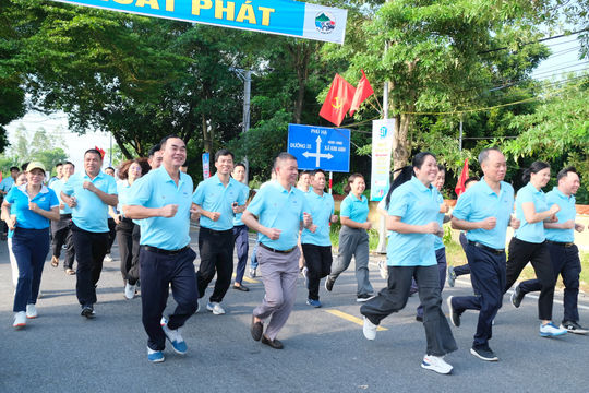 Xã Kim Anh lan tỏa phong trào "Khỏe để lập nghiệp và giữ nước"