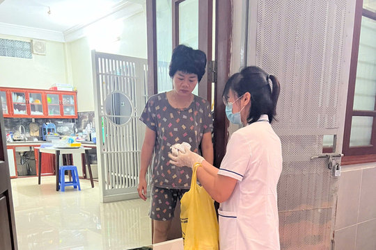 Phường Hồng Hà vệ sinh môi trường, phòng dịch bệnh sau mưa