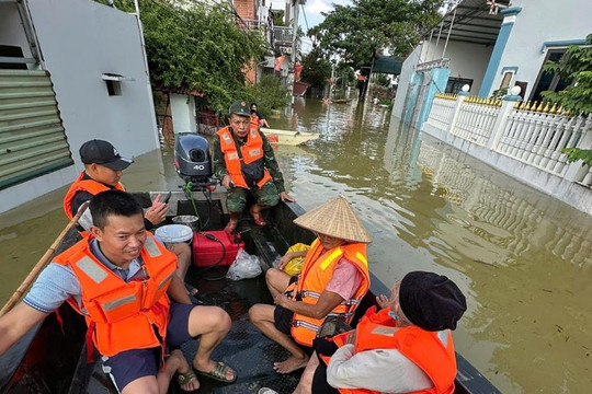 Bảo đảm an toàn cho người dân vùng lũ sông Bùi