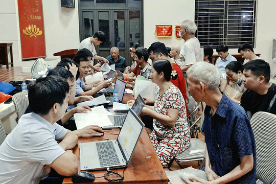 Tháo gỡ vướng mắc pháp lý, kỹ thuật trong cấp Giấy chứng nhận đất đai điện tử