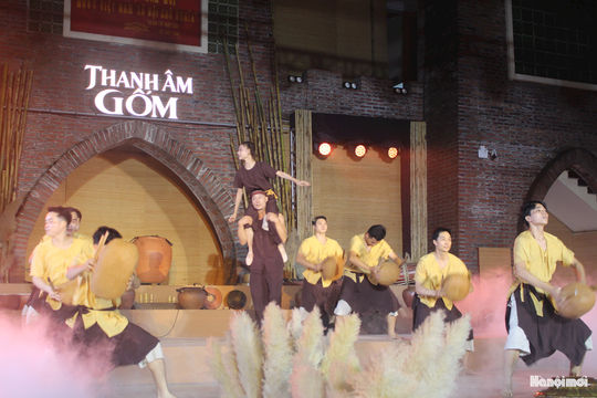 “Thanh âm Gốm” viết tiếp dòng chảy di sản ở làng nghề Bát Tràng