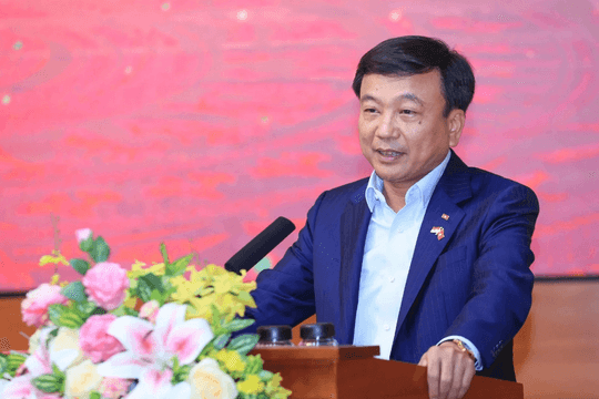 Thứ trưởng Bộ Xây dựng Nguyễn Danh Huy làm Phó Chủ nhiệm Văn phòng Chính phủ