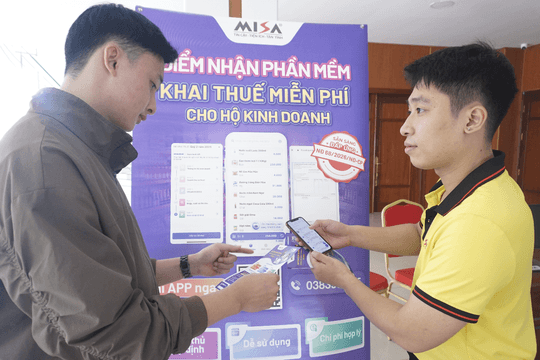Gia Lâm hỗ trợ chuyển đổi số cho hộ kinh doanh, doanh nghiệp nhỏ và vừa
