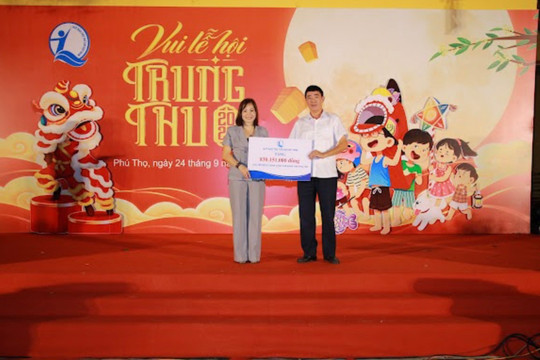 Quỹ Bảo trợ trẻ em Việt Nam thắp sáng ước mơ cho trẻ em xã miền núi