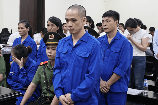 Tuyên án với đường dây dùng 7 pháp nhân buôn lậu, hoạt động tinh vi