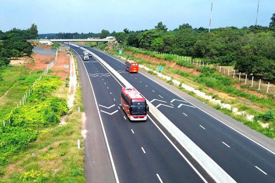 Đề xuất đầu tư hơn 550km cao tốc Bắc - Nam bằng 100% vốn nhà đầu tư