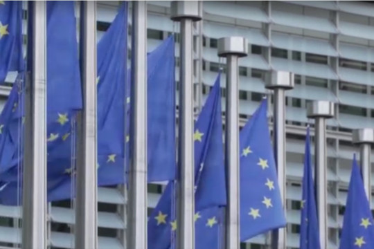 EU đề xuất khôi phục 4,2 tỷ euro hỗ trợ cho Hungary