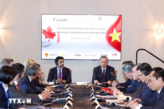 Tổng Bí thư, Chủ tịch nước Tô Lâm: Đưa hợp tác Việt Nam - Canada từ thương mại sang đầu tư mạnh hơn