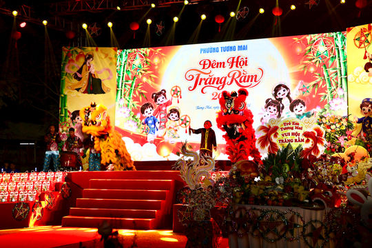 Phường Tương Mai: Vui tươi đêm hội trăng rằm