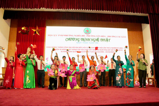 Sôi nổi chương trình nghệ thuật cựu TNXP khu vực Cầu Giấy mừng thành công Đại hội V