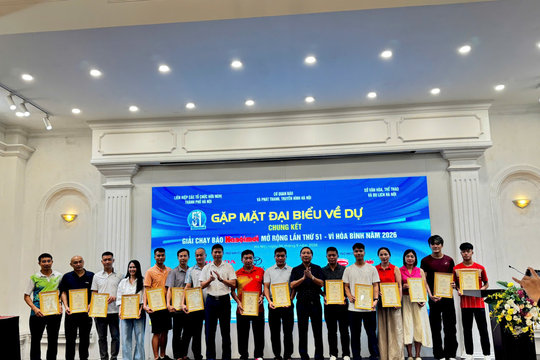 Gặp mặt các đoàn thi đấu nội dung nâng cao Giải chạy Báo Hànộimới mở rộng lần thứ 51 - Vì hòa bình năm 2026