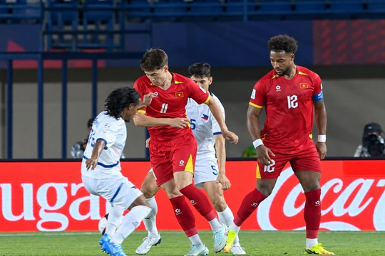 Đội tuyển Việt Nam thắng đội Philippines ở trận ra quân FIFA ASEAN Cup