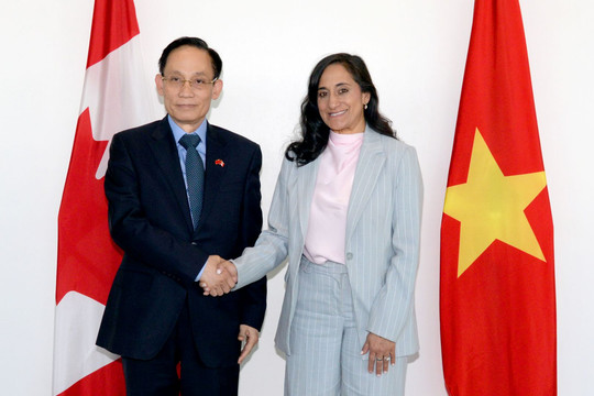 Thông qua Kế hoạch hành động triển khai khuôn khổ quan hệ Đối tác chiến lược Việt Nam - Canada