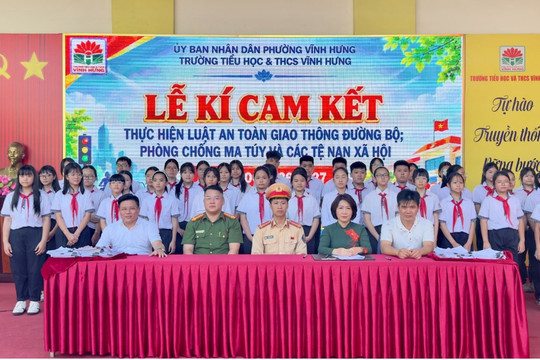 Tuyên truyền an toàn giao thông cho hơn 2.000 học sinh