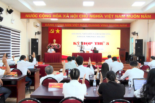 HĐND Đoài Phương quyết nghị kiện toàn bộ máy, điều chỉnh vốn đầu tư công