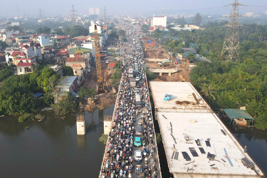 Quốc lộ 6 mở rộng, gỡ “nút thắt” giao thông phía Tây Nam Thủ đô