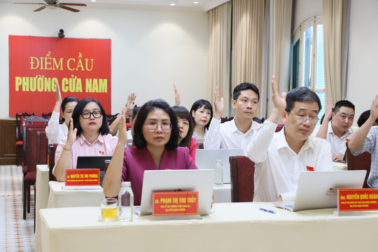 Thành lập, tổ chức lại các phòng chuyên môn thuộc UBND phường Cửa Nam