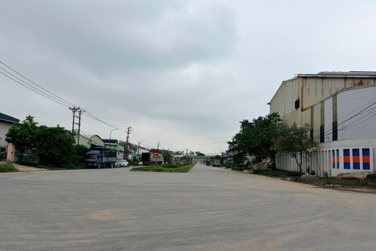Xã Phúc Thịnh "mạnh tay" xử lý vi phạm môi trường tại cụm công nghiệp Nguyên Khê