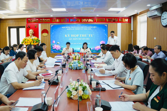 Phường Kim Liên kiện toàn bộ máy, nâng chất lượng phục vụ người dân